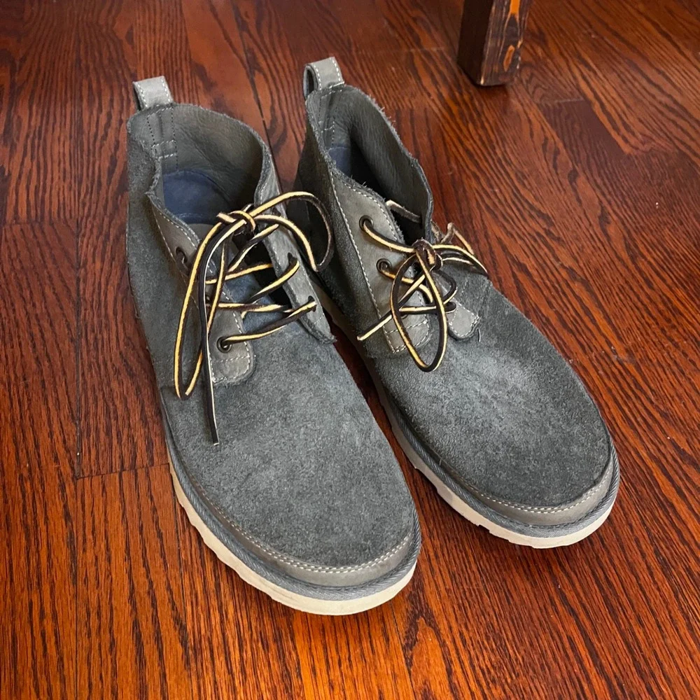 UGG Mens Neumel Boots Grey Suede Chukka Lace up Unlined 11 Desert Boots 1020369 - Picture 2 of 10